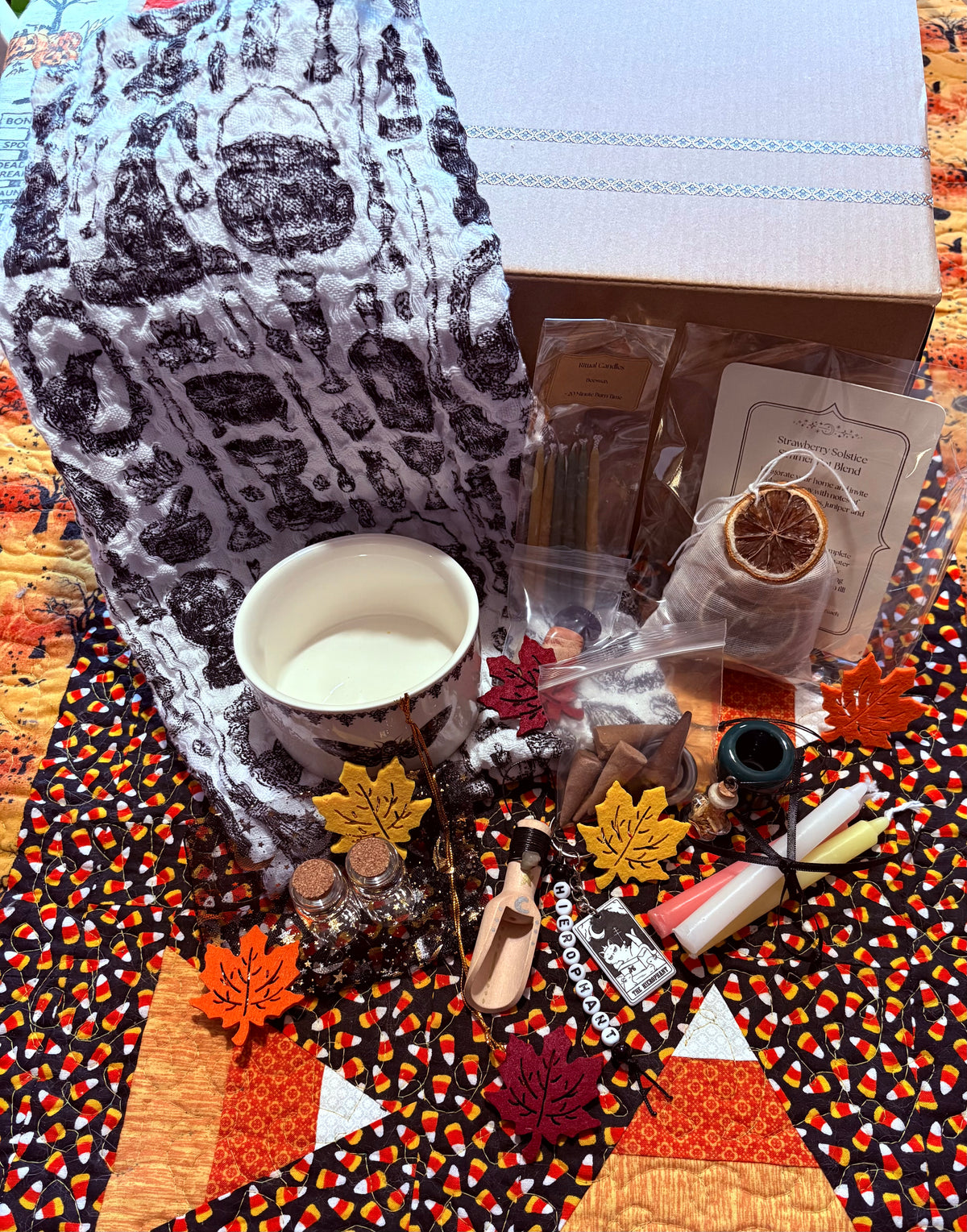 Bug & Bear Boo Box