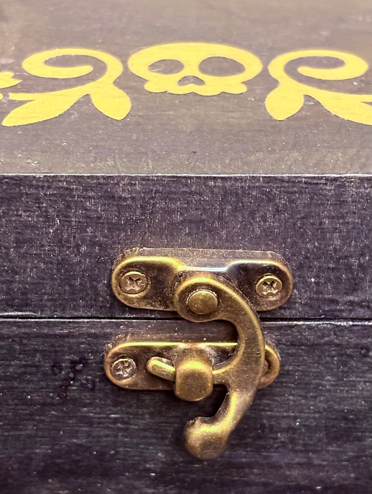 Witch’s Keepsake Box - Botanical Skull